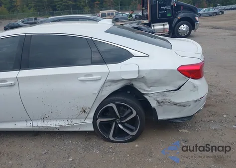 2019 Honda Accord Sport 2.0T z USA, uszkodzony, nr VIN 1HGCV2F33KA009821